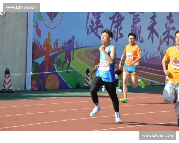 校园羽毛球友谊赛即将开赛，欢迎全体师生踊跃报名参与